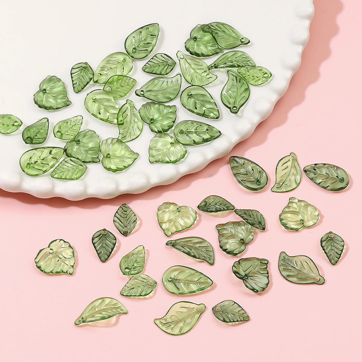 100pcs Acrylic Mini Small Tree Leaf Hand Beaded DIY Handmade Necklace Earrings Loose Bead Separated Bead Jewelry Accessory Mater Pi-Mart