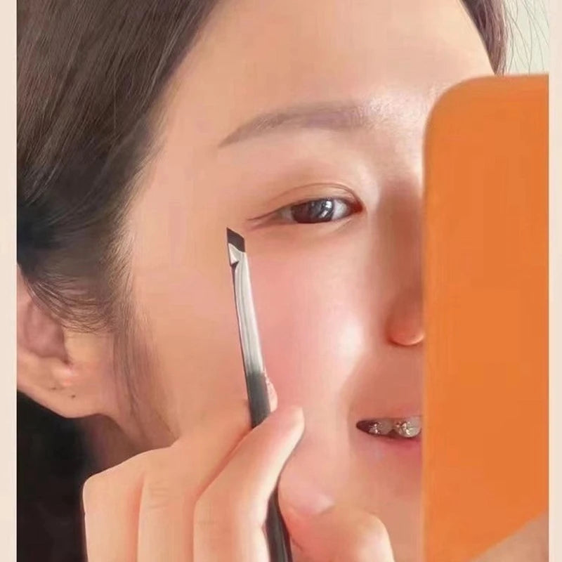 Upgrade Blade Eyeliner Brush Ultra Thin Fine Angle Flat Eyebrow Brush Under The Eyes Place Makeup Brush Precise Detail Brush Pi-Mart