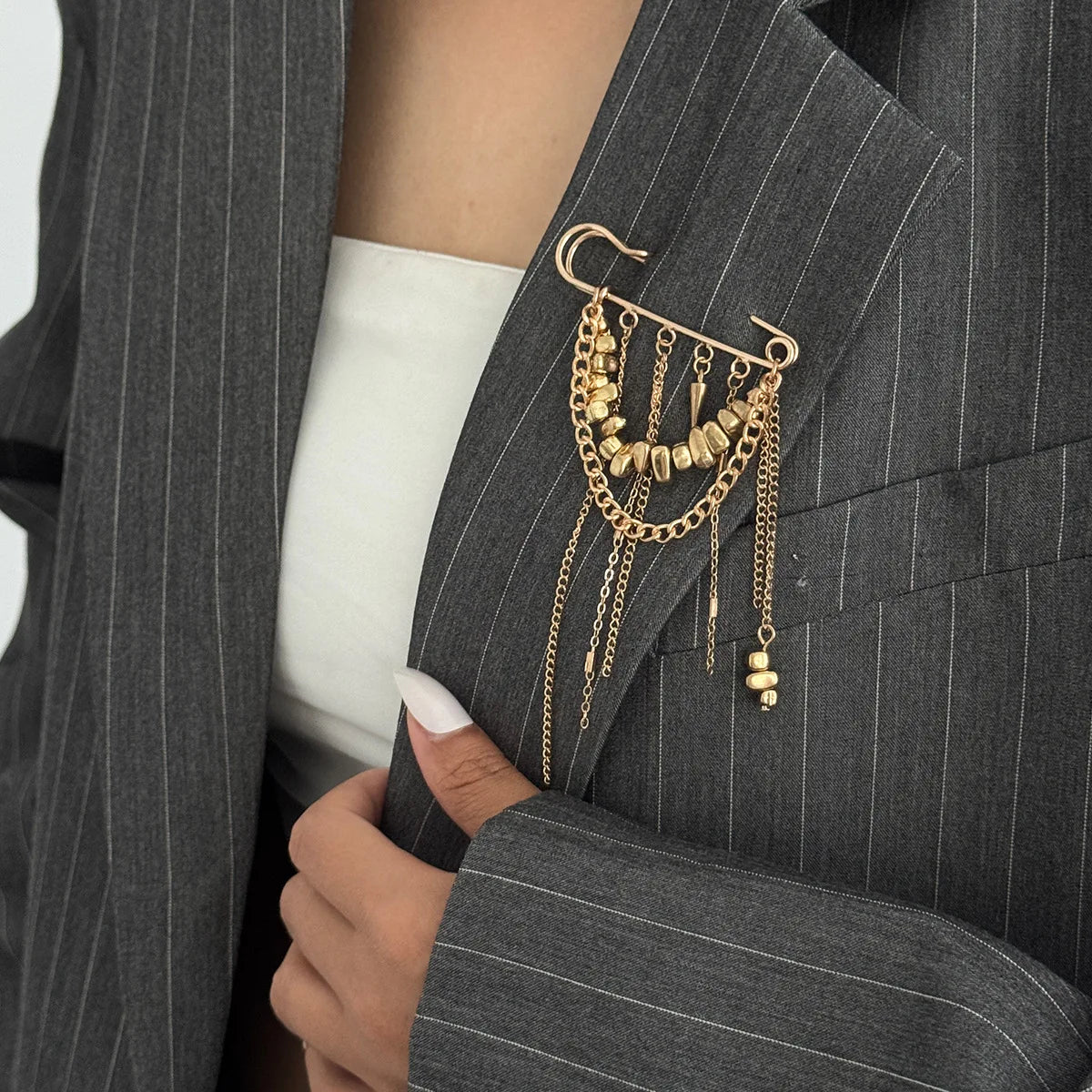 Retro Sweet Imitation Pearl Metal Chain Tassel Pendant Pin Pants Foot Chain 2025 Creative Girl Fashion Sweet Fashion Jewelry Pi-Mart