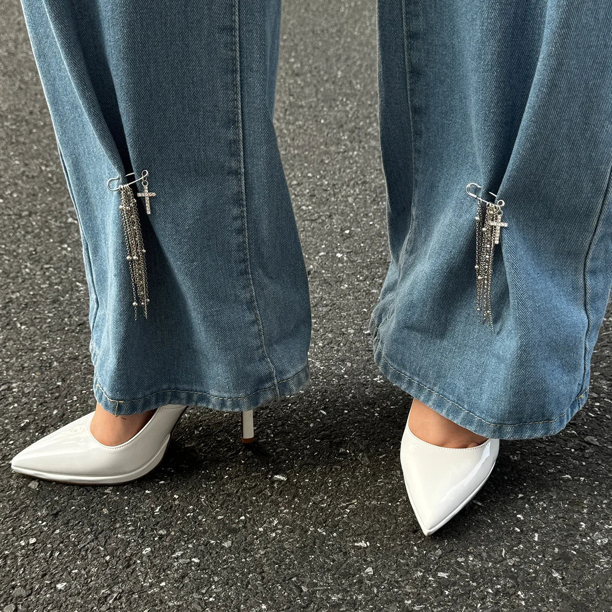 Retro Sweet Imitation Pearl Metal Chain Tassel Pendant Pin Pants Foot Chain 2025 Creative Girl Fashion Sweet Fashion Jewelry Pi-Mart