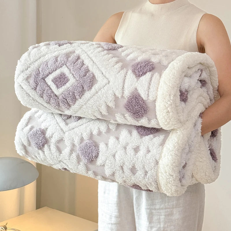 Geometric Patterned Jacquard Fleece Blanket Double Layer Thick Warm Taffeta Sofa Throw Blanket Spring Autumn Plush Bed Blanket Pi-Mart