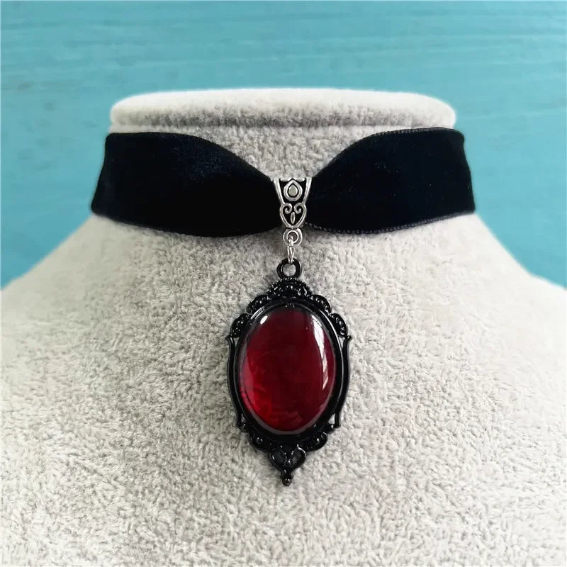 Gothic Vampire Cameo Pendant Choker Velvet Necklace for Women Fashion Pagan Witchcraft Jewelry Female Gifts Creative Punk Choker Pi-Mart