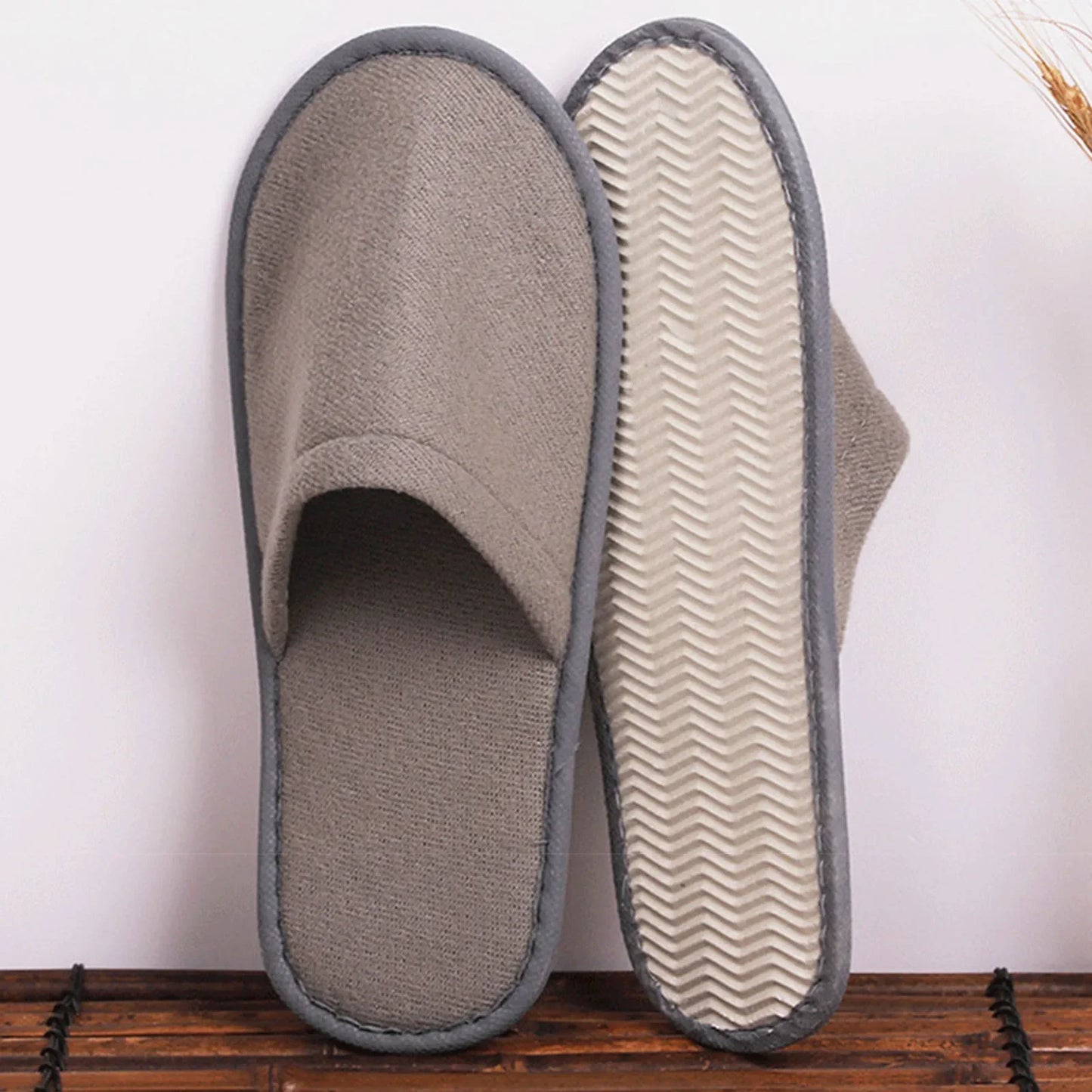 Portable Home Guest Slippers Comfortable to Wear Thickened Slippers for Home and Travel Guests Use LadyShow.Store