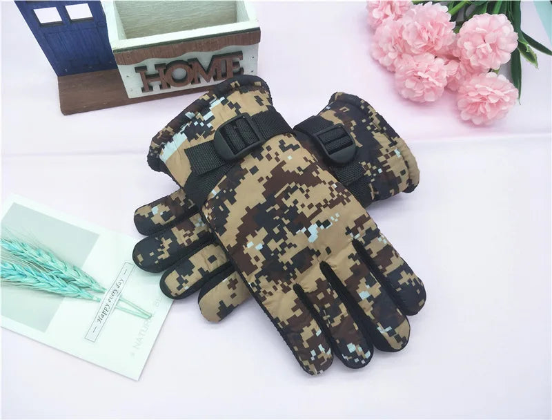 Kids Winter Gloves for Boys Girls 8-12 Years Old Fleece Lined Warm Thick Camouflage Ski Cycling Design Mittens Accessories Pi-Mart