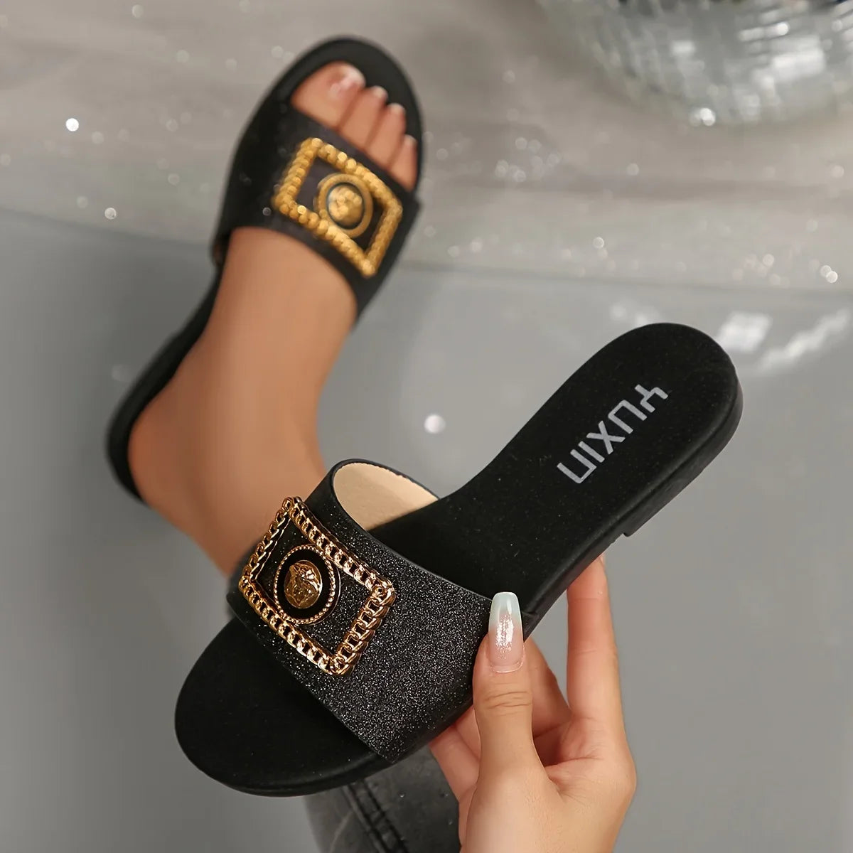 Women's Shoes New Fashion Slippers Classic Elegant Versatile Solid Color Metal Decoration Round Toe Flat Sandals LadyShow.Store