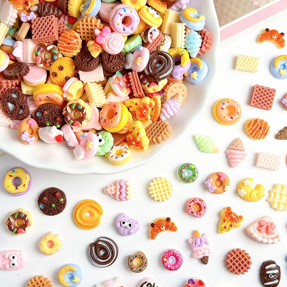 50PCS Cartoon Resin Nail Charms Simulated Biscuits Bear Croissant Donuts Cake Mix Design Creative Painted DIY Nail Art Pi-Mart