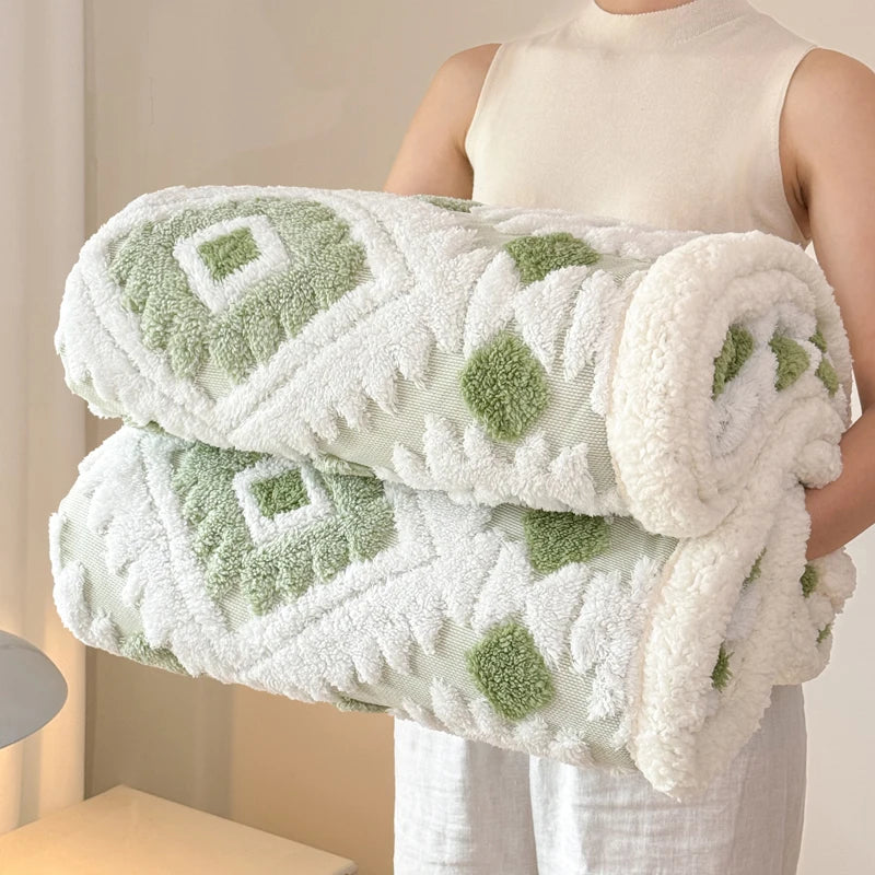 Geometric Patterned Jacquard Fleece Blanket Double Layer Thick Warm Taffeta Sofa Throw Blanket Spring Autumn Plush Bed Blanket Pi-Mart