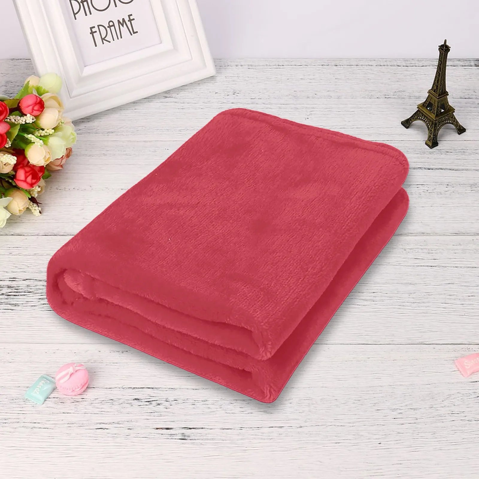 Plain Flannel Coral Blanket Small Fleece Sheet Super Warm Solid Micro Plush Fleece Blanket Throw Rug Sofa Bedding Supplies Pi-Mart