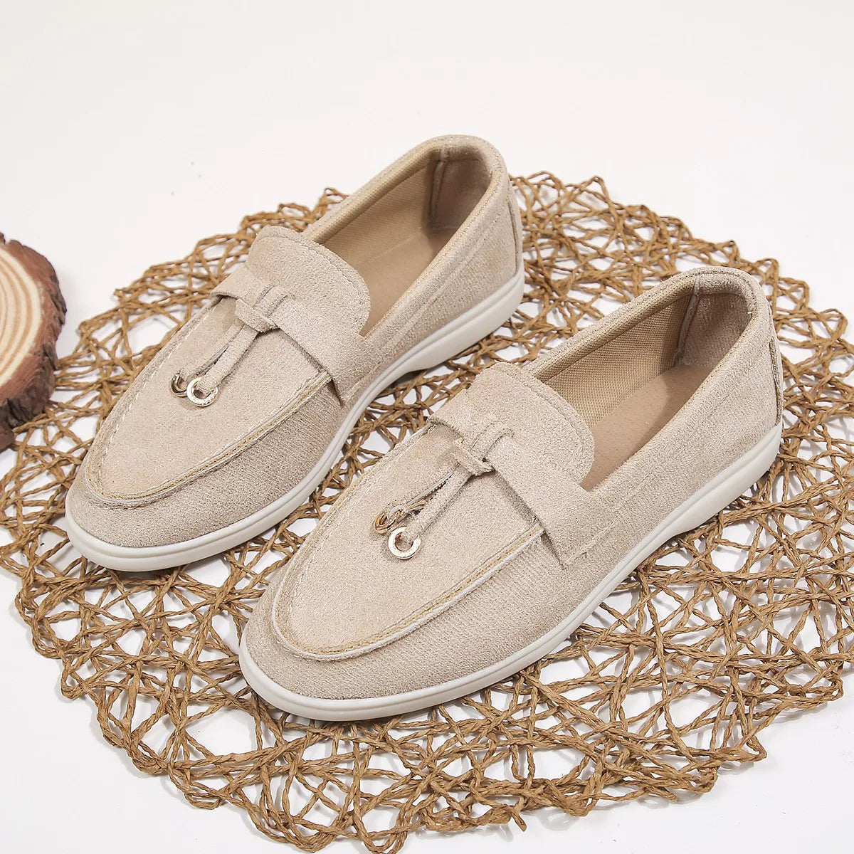 Comfortable Spring and Autumn New Large Size Soft Sole Women's Shoes British Style Fashion Flat Shoes Comfortable Casual Shoes Pi-Mart