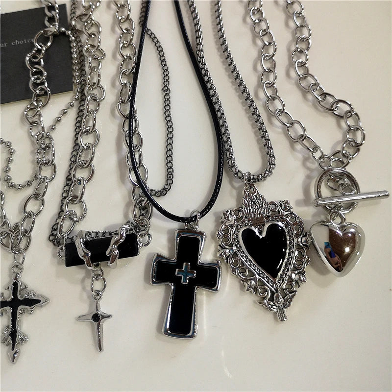 Punk Rock Black Heart Cross Pendant Chain Necklace For Men Women Cool Hip Hop Street Vintage 90s Y2K Grunge Goth Accessories Pi-Mart