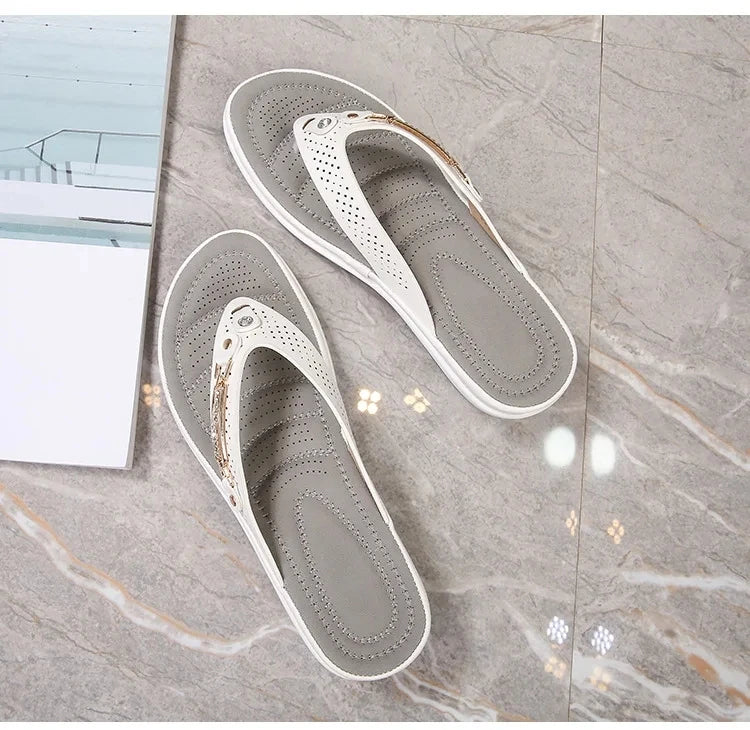 2023 Women's Slippers Summer New Fashion Metal Button Slides Shoes Wedge Beach Sandals Women Outside Platform Leisure Flip Flops Pi-Mart