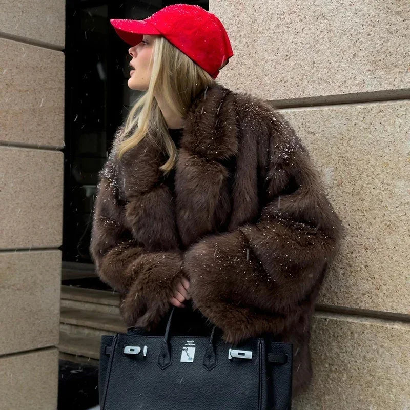 Neo Mint Ins Hot Fashion Girls Oversized Gradient Fur Coat Women 2024 Winter Thick Warm Outerwear Fluffy Faux Fox Fur Jacket LadyShow.Store