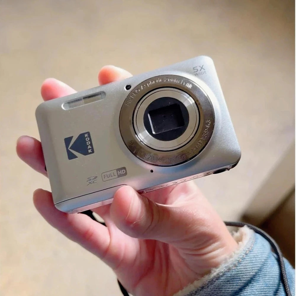 KODAK PIXPRO FZ55-RD 16MP Digital Camera 5X Optical Zoom 28mm Wide Angle 1080P Full HD Video 2.7" LCD Vlogging Camera Pi-Mart