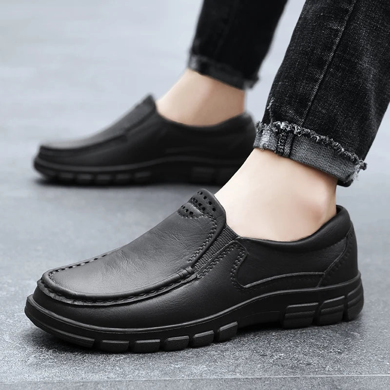 Chef shoes four season new anti slip oil resistant plus size business casual men's work leather shoes fashion comfort soft soled Pi-Mart
