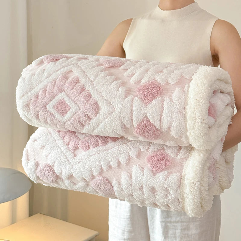 Geometric Patterned Jacquard Fleece Blanket Double Layer Thick Warm Taffeta Sofa Throw Blanket Spring Autumn Plush Bed Blanket Pi-Mart