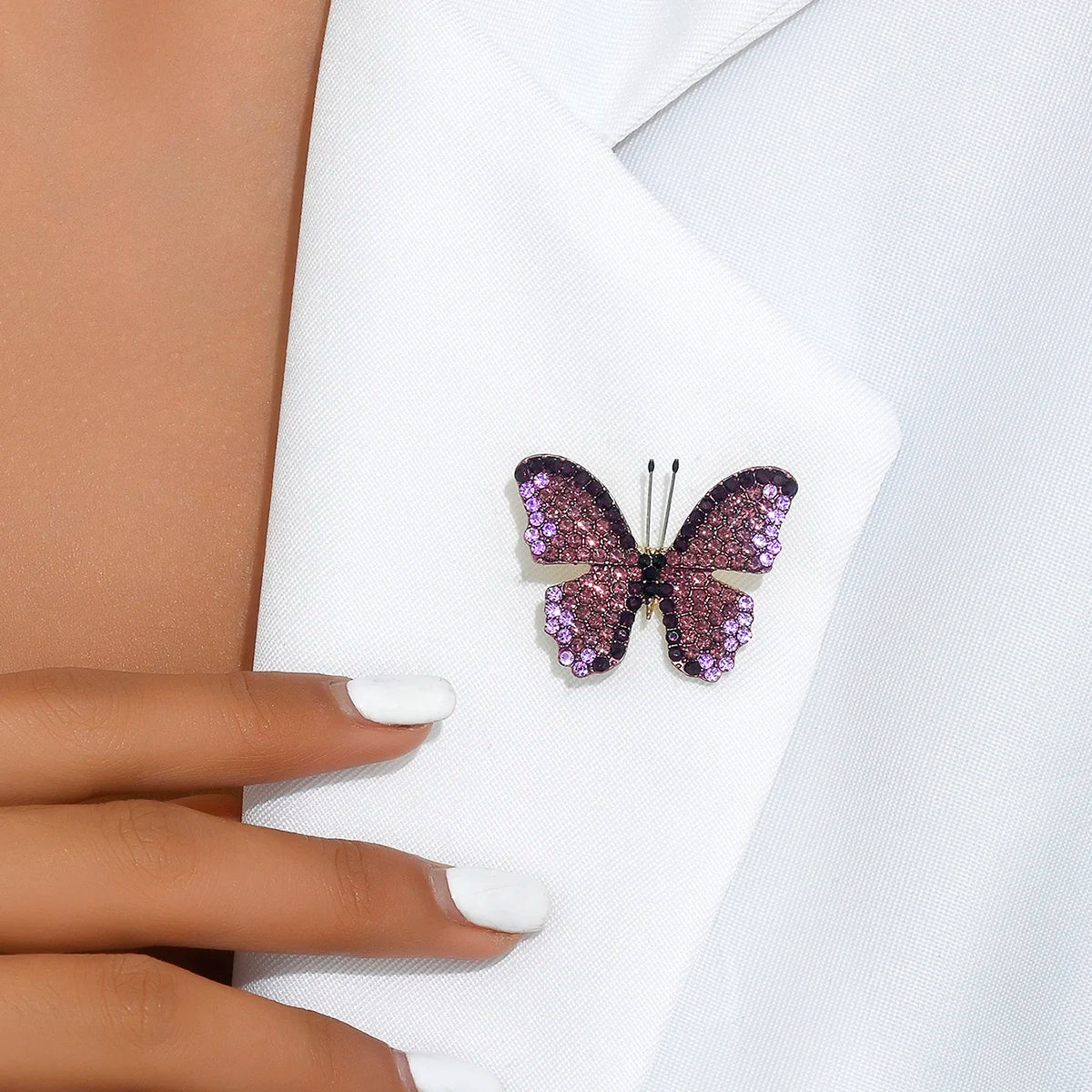 Cute Butterfly Brooch for Women, Sparkling and Vibrant with Forest Style Design, Daily Wear Brooch Accessories Pi-Mart