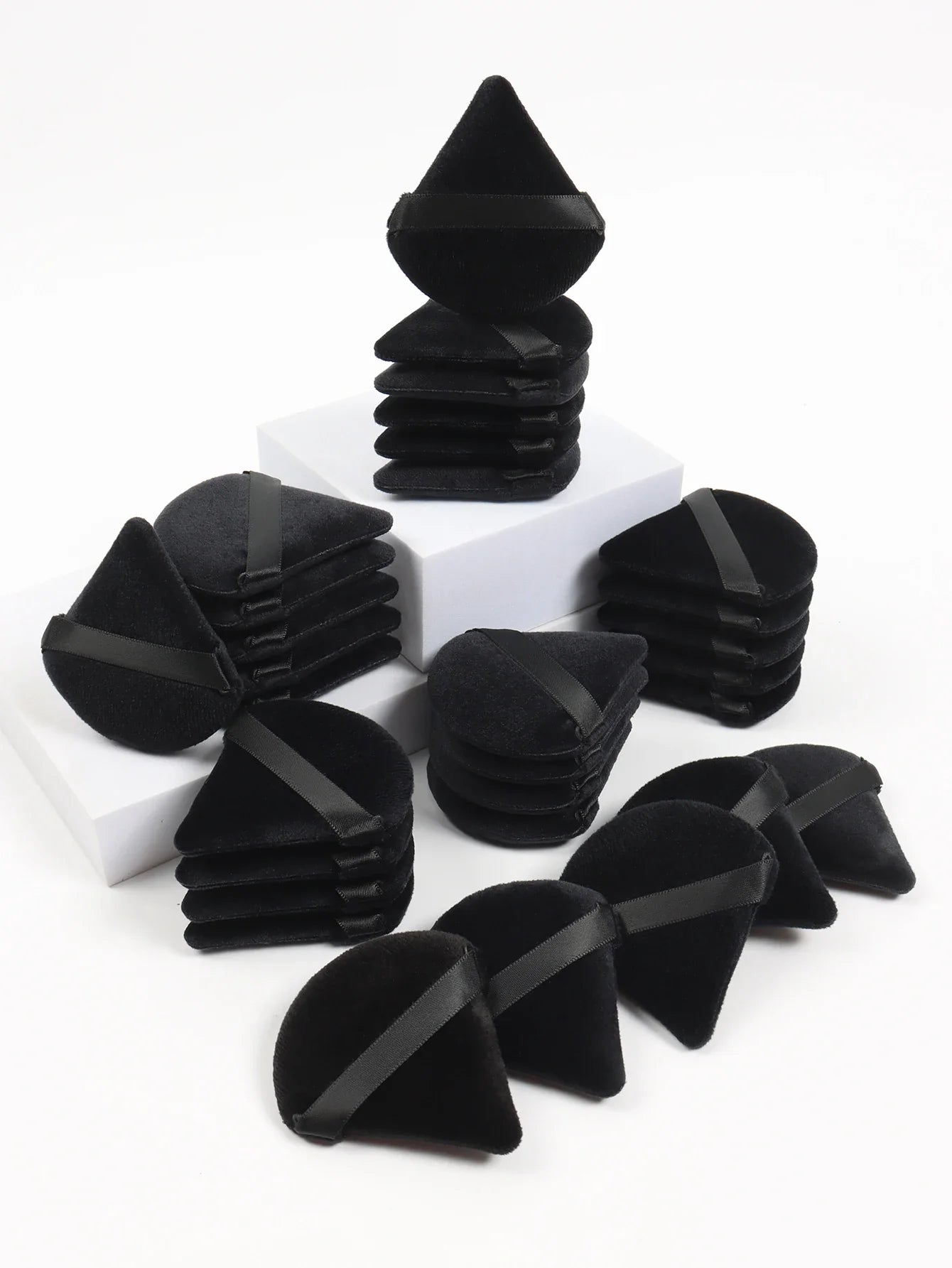 Black Triangle Powder Puff Facial Makeup Sponge Soft Velvet Cosmetics Puff Mixer Beauty Foundation Make-Up Sponge Makeup Access Tri Light Beauty