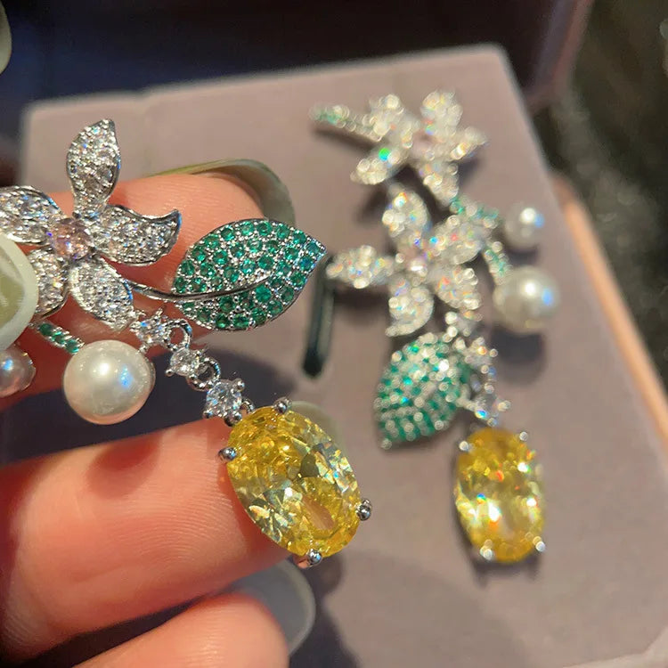 SUYU New Holiday Style Long Vintage Flower Earrings Female Leaf Yellowcrystal Forest Earrings Pi-Mart