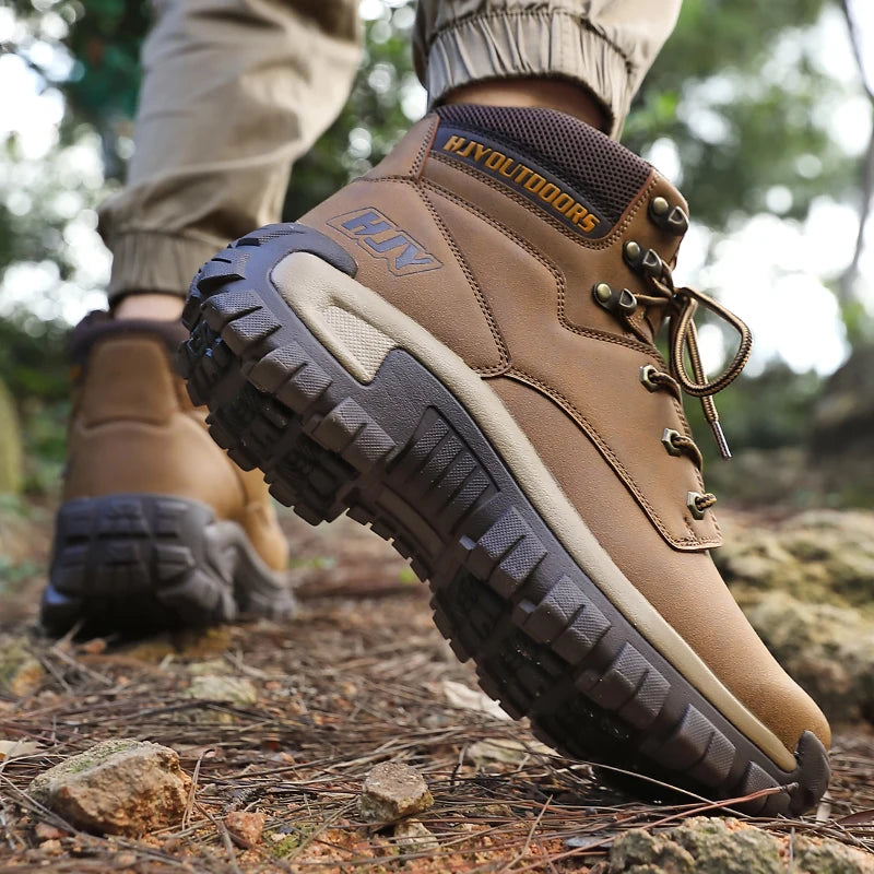 New Men's Boots Fashion Outdoor Boots Breathable Hiking Boots Autumn Shoes Sneakers Lightweight Non-slip Men Desert Ankle Boots Pi-Mart