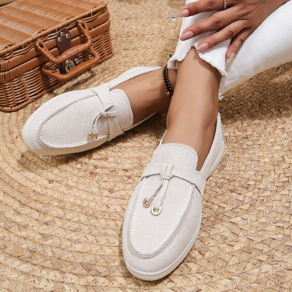 Comfortable Spring and Autumn New Large Size Soft Sole Women's Shoes British Style Fashion Flat Shoes Comfortable Casual Shoes Pi-Mart