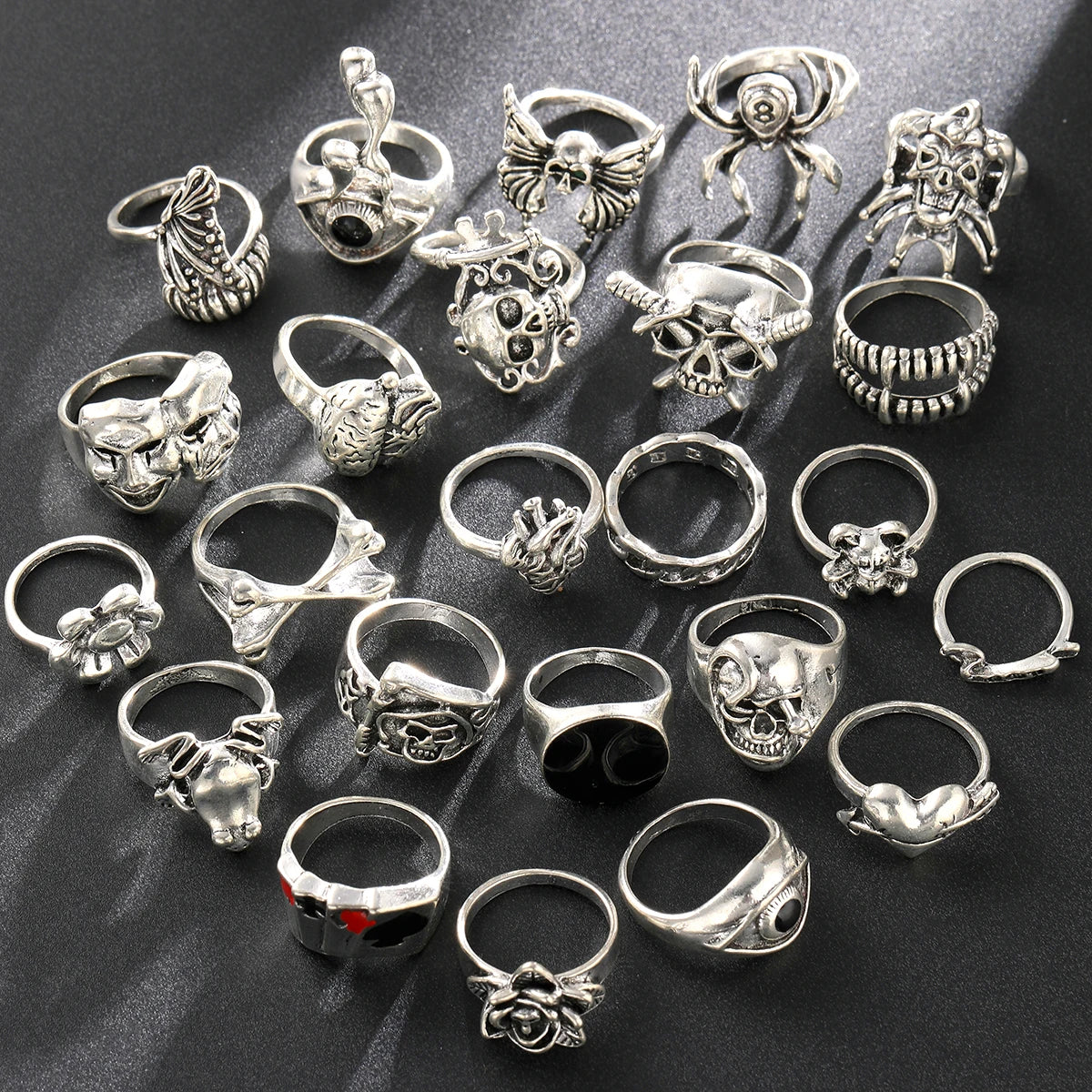 24 Pcs Gothic Skeleton Unisex Ring Set Punk Grunge Butterfly Frog Woman Man Jewelry Hip Hop Party Street Ring Accessories Gift Pi-Mart