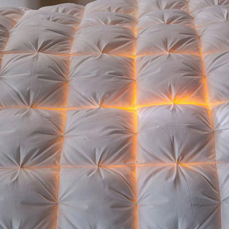 Luxury 100% White Goose down Comforter Winter Warm Duvet Extra Large Double Single Lightweight 3D Bread Design Pleated Edge Pi-Mart