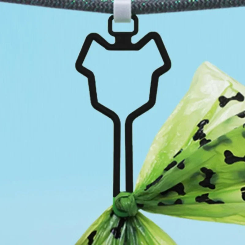 Dog Poop Bag Holder Pet Waste Carrier Clip Hands-Free Dog Leash Dispenser Outdoor Walking Puppy Poop Bags Clip Easy To Carry Pi-Mart