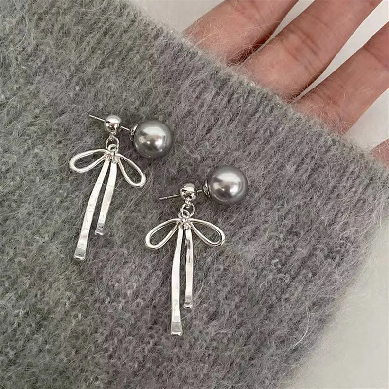 Fashionable Choker with Pendant Graceful Bowknot Pendant Choker Necklace with Gray Pearls Neck Jewelry Accessories Pi-Mart