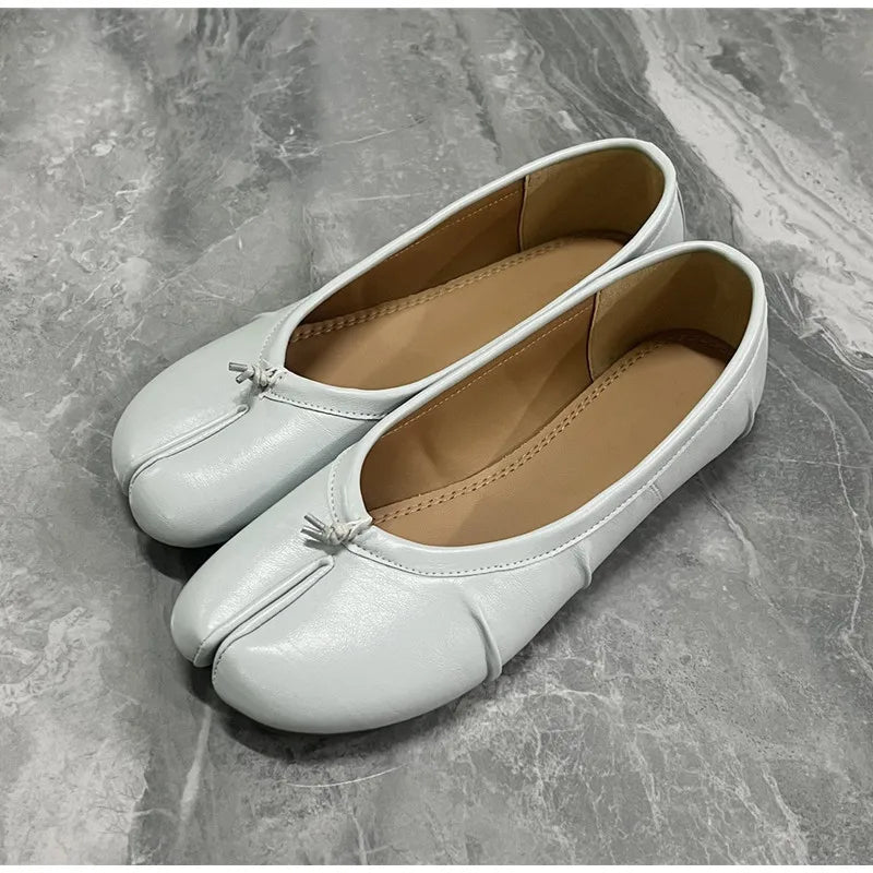 Split Toe Women Ballet Flats Fashion Tabi Shoes Casual Slip-on Loafers Ladies Pleated Leather Espadrilles Zapatillas Mujer Pi-Mart
