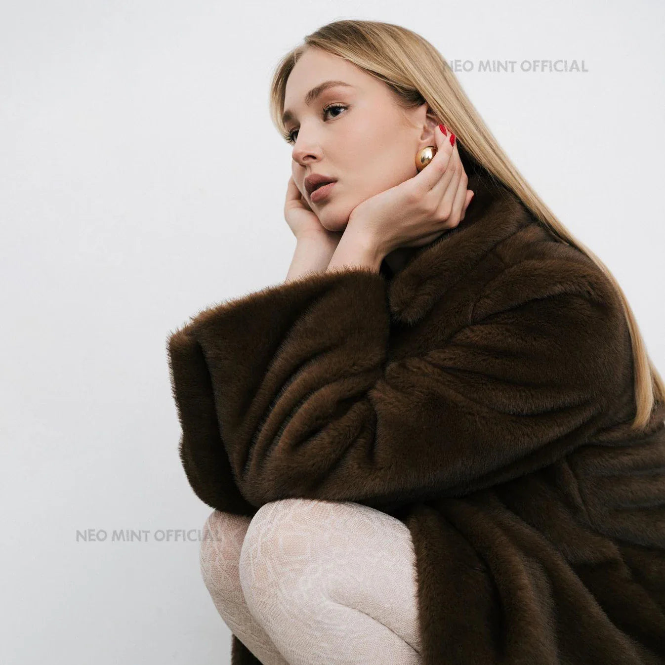 Neo Mint 2024 Winter Luxury Faux Mink Fur Coat Women Iconic Brand Long Outerwear Jacket Crystal Hooks Street Style Warm Overcoat LadyShow.Store