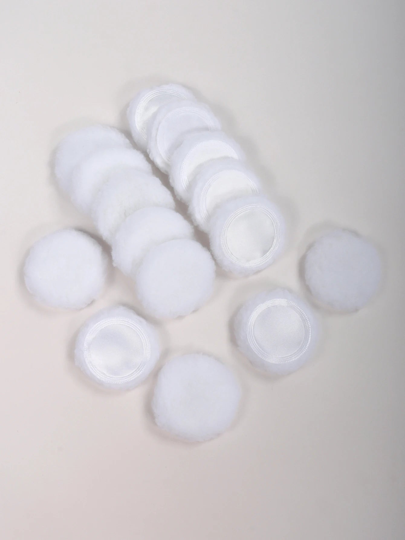 2-5-10-20Pcs Portable and Practical High-Grade White Round Powder Puff for Base and Fixing Makeup Pi-Mart