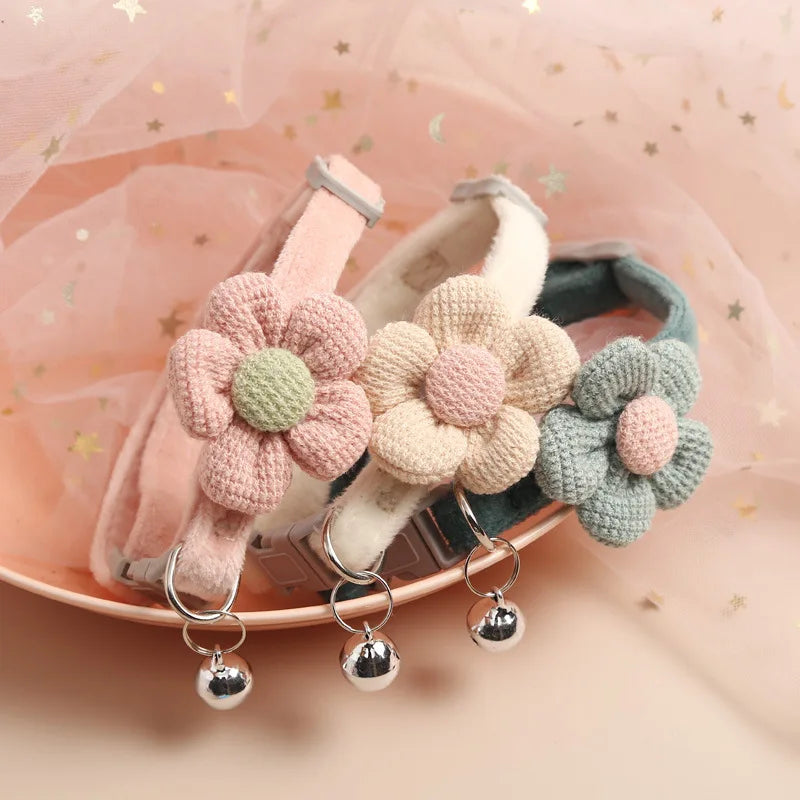 1Pc Cat Collar with Cute Flower  Adjustable Buckle Cat Collar Bell Collar Cat  Small Pet Supplies  Kitten Collar  Small Dog Acce Pi-Mart