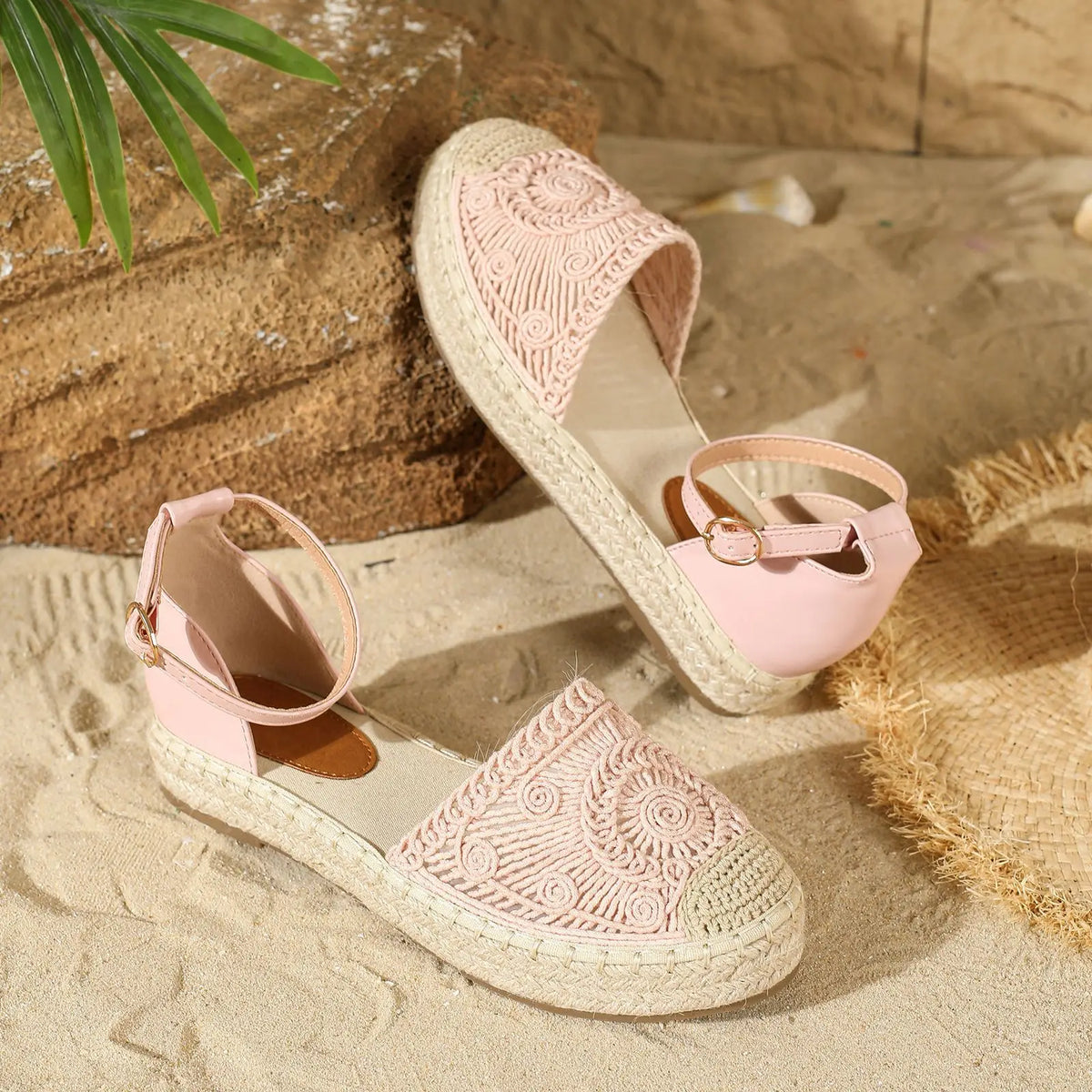 New 2026 Summer Women's Vintage Flats Hemp Rope Bottom Sandals Comfortable Sandals Women's Fisherman Sandals Sandalias De Mujer Pi-Mart