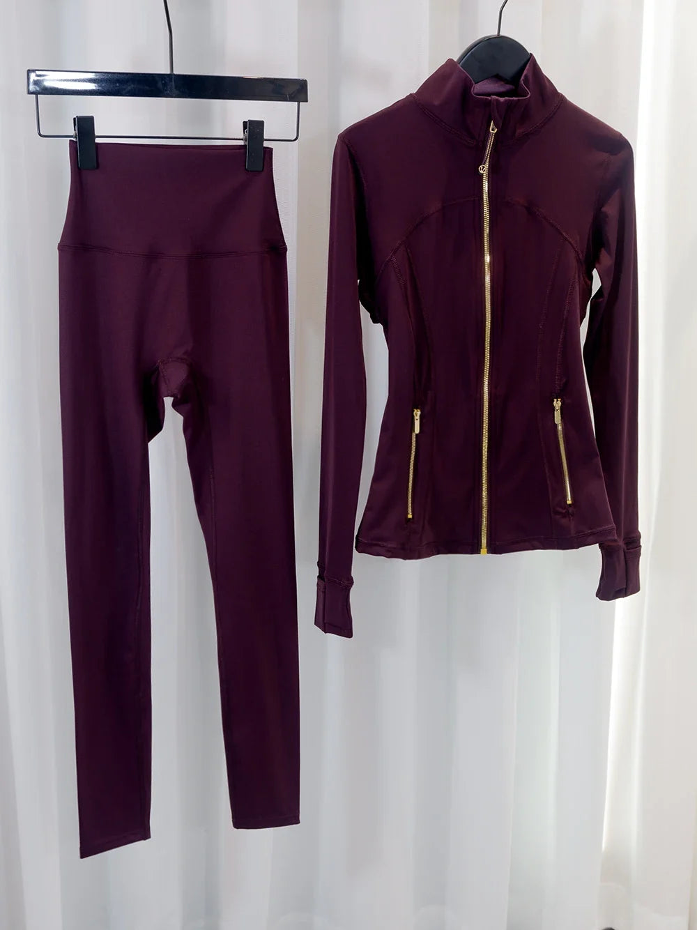 Gold zipper jacket and yoga pants set, sportswear, quick-dry and breathable, slimming and lightweight, tight-fitting LadyShow.Store