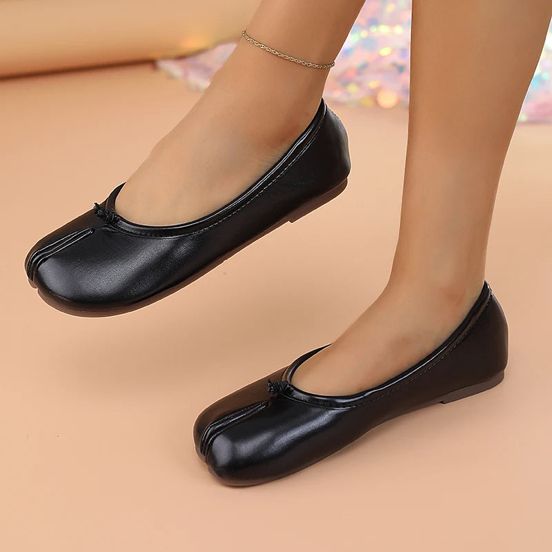 2025 Women's Leather Toe Separator Loafers Flat Comfortable Slip-On Breathable Casual Shoes Pi-Mart