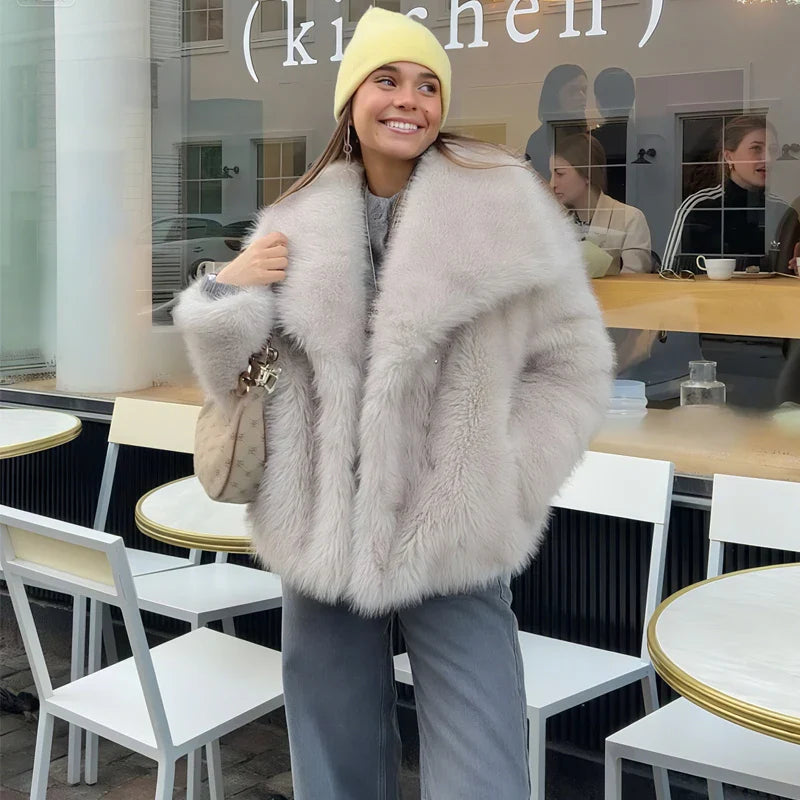 MUJER Faux Fur Hairy Coat Woman Warm Winter Fluffy Coat Women New Plush Jackets for Women Outerwears Luxury Women's Teddy Coats LadyShow.Store