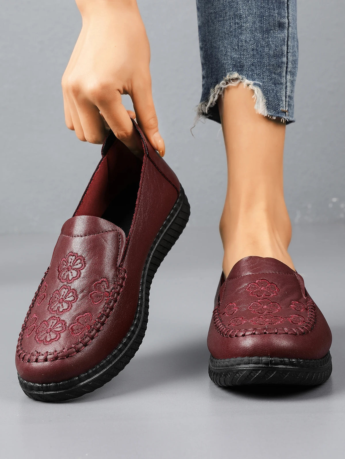 Women's Spring Autumn Leather Loafers Floral Embossed Slip‑On Flats Anti‑Slip Comfort Casual Mom Daily Walking Free Shipping Pi-Mart