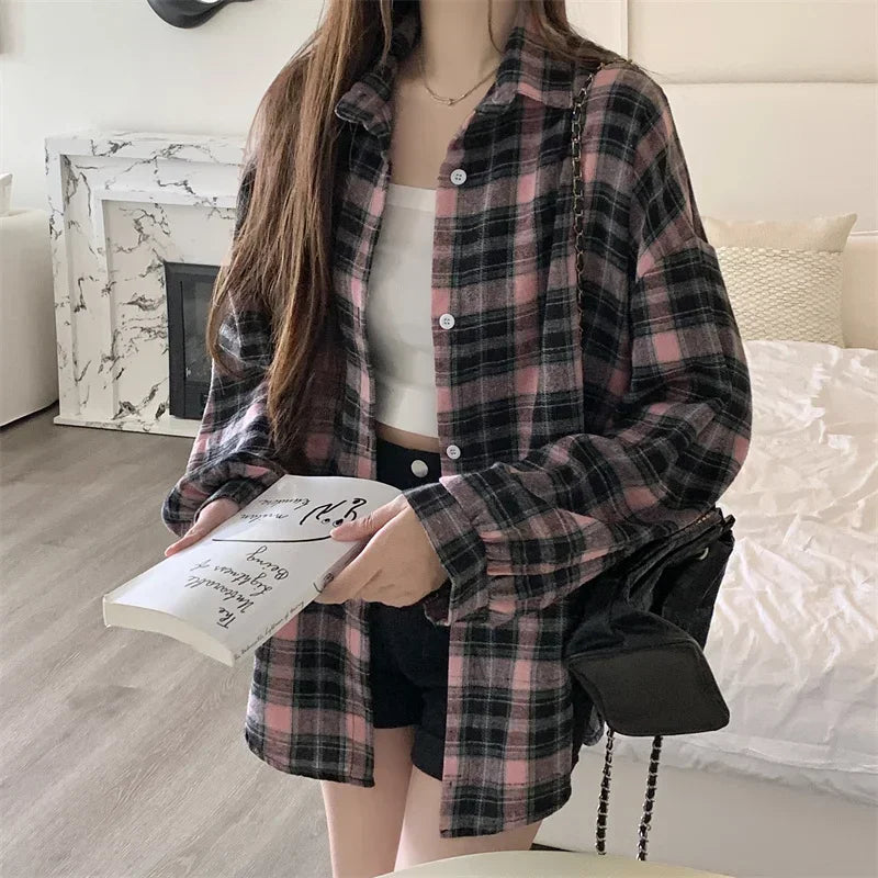Black Flannel Shirt for Women Long Sleeve Collared Button-Up Tartan Plaid Shirt Jacket  Teen-girl Casual Everyday Outfit LadyShow.Store