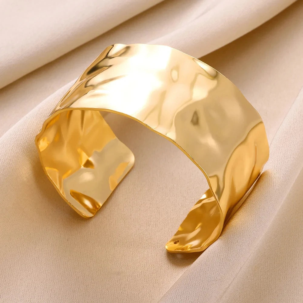 Exquisite Classic Bump Pattern Openning Bangles Bracelet For Women Cuff Bracelet Gold Color Stainless Steel Hand Ornament Gift Pi-Mart
