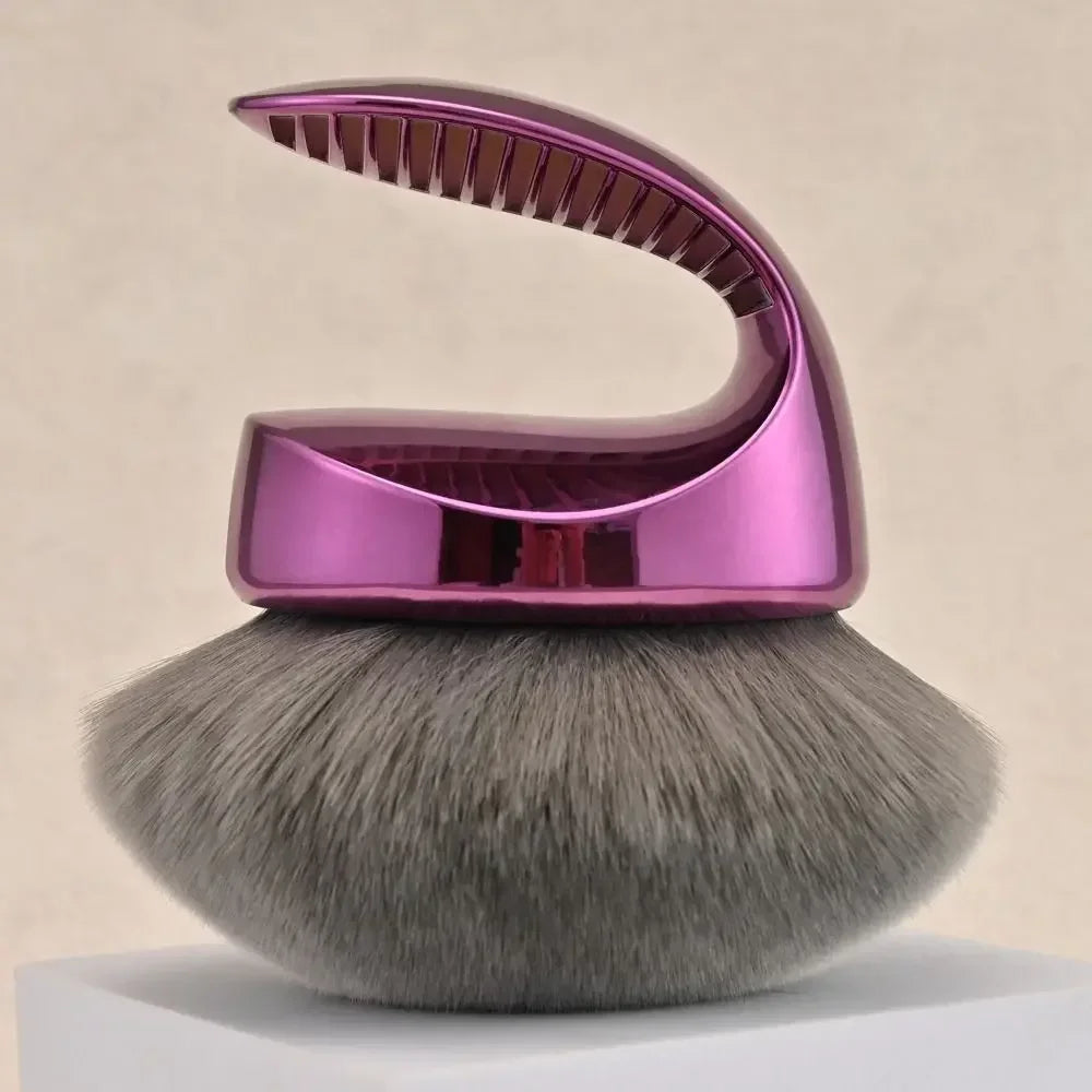 Beauty Blend & Blur Body Kabuki Brush Extra Large Vegan Bristles Self Tanner Brush Professional Blending Applicator Foundation Tri Light Beauty