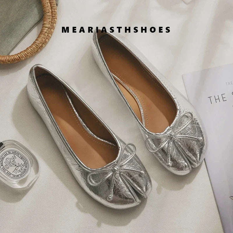 Spring Summer Microfiber Leather Split Toe Women Pumps Fashion bowknot Designer Low Heeled Tabi Soft Soles Loafers Casual Shoes LadyShow.Store
