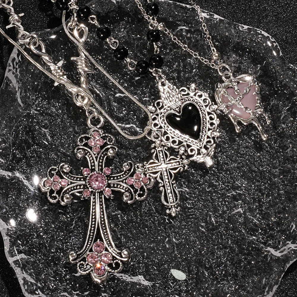 Y2K Sweet Cool Girl Personalized Creative Cross Love Pendant Necklace, Suitable for Daily Wearing Pi-Mart