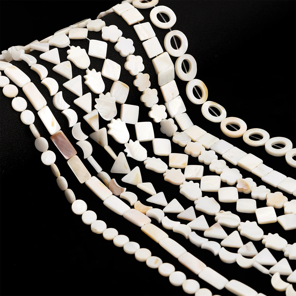 Natural Shell Beads Mother of Pearl Love Star Oval Round Flat Loose Spacer Beads for Jewelry Making DIY Charm Bracelet Necklace Pi-Mart