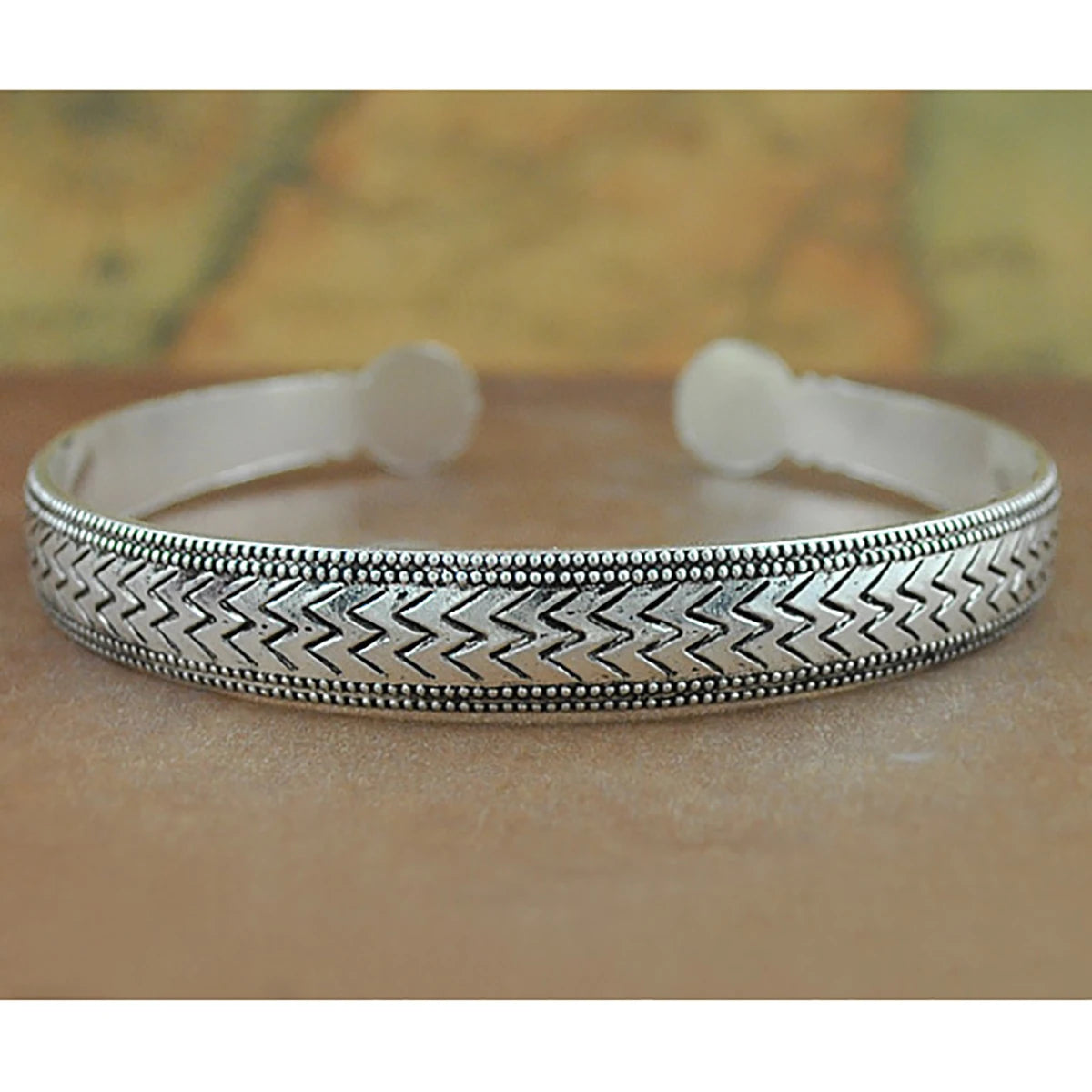 New Retro Cuff Bracelets Tibetan Silver Metal Carving Fish Elephant Flower Bangles Vintage Gypsy Jewelry Female Gifts Pi-Mart