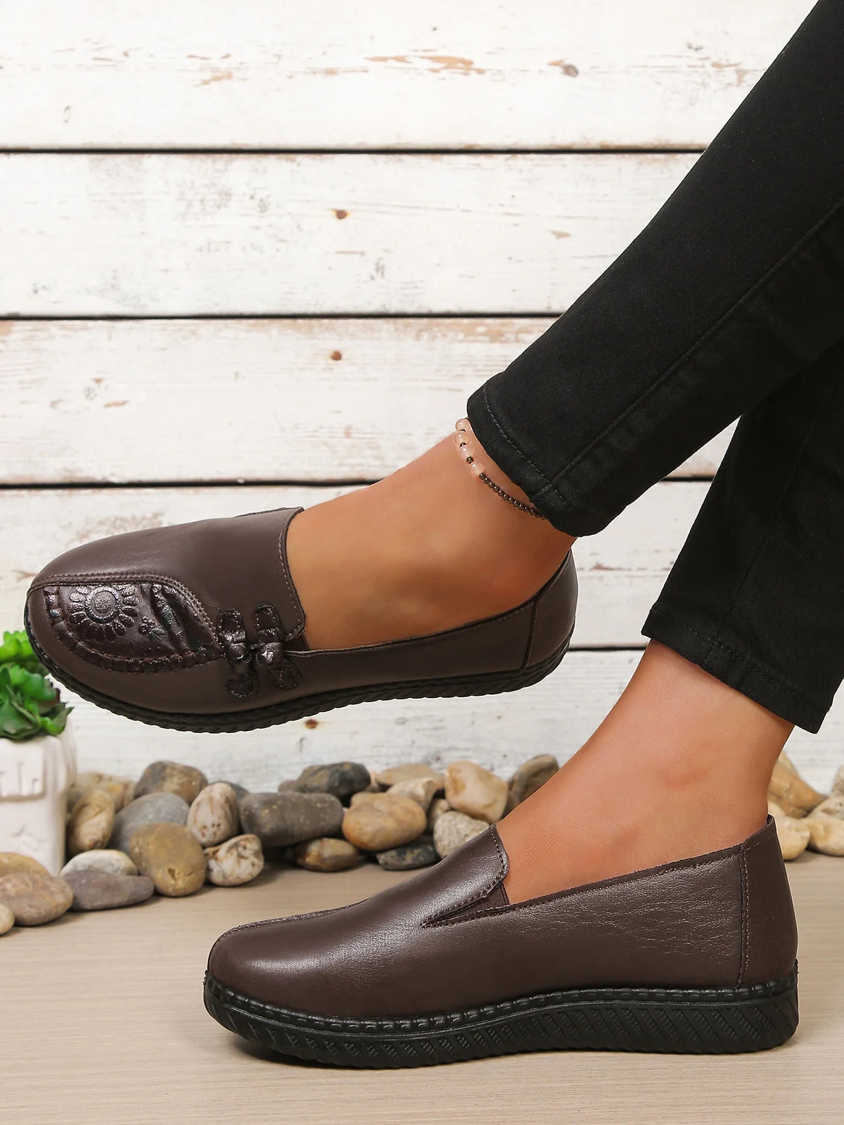 Women's Spring Autumn Leather Loafers Floral Embossed Slip‑On Flats Anti‑Slip Comfort Casual Mom Daily Walking Free Shipping Pi-Mart
