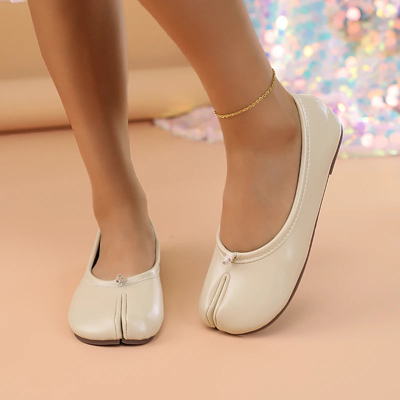 2025 Women's Leather Toe Separator Loafers Flat Comfortable Slip-On Breathable Casual Shoes Pi-Mart