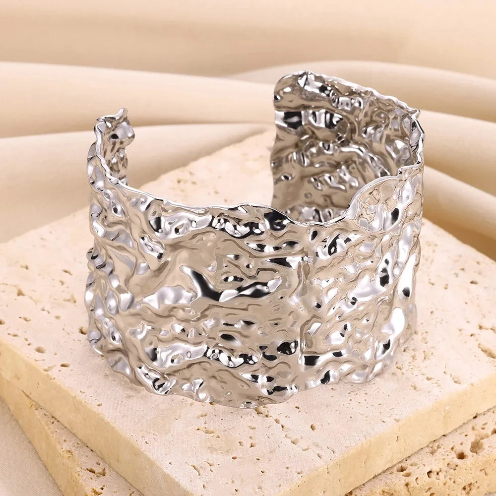 Exquisite Classic Bump Pattern Openning Bangles Bracelet For Women Cuff Bracelet Gold Color Stainless Steel Hand Ornament Gift Pi-Mart
