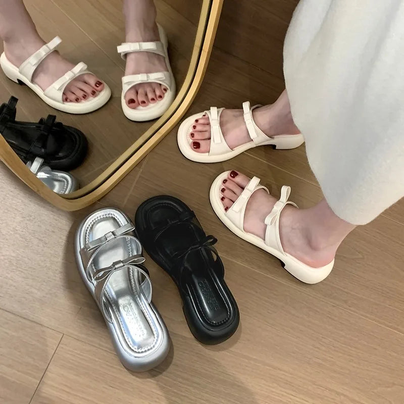New Summer Women's Slippers 2024 Stylish Peep-toe Low Heel Silver Women's Comfortable Beach Shoes Sapatilas LadyShow.Store