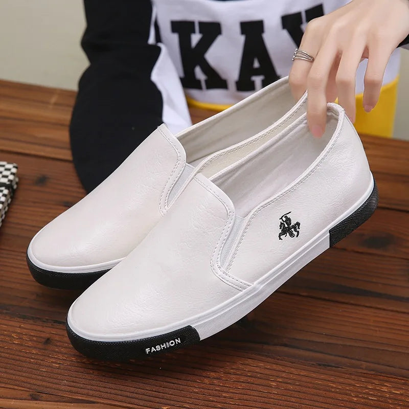2026 New Leather Men's Shoes Luxury Fashion Men Casual Shoes Retro Comfortable Loafers High Quality Men's Sneakers Driving Shoes Pi-Mart