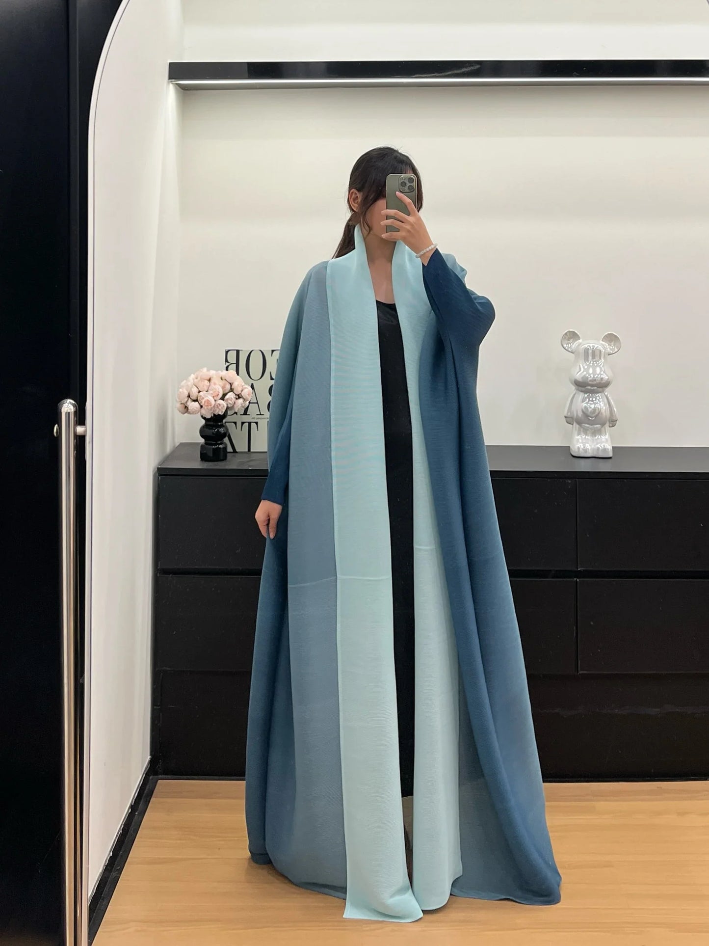 Wrinkled Women's Windbreaker Jacket Bat Sleeve Scarf Collar, Gradient Long Robe Fashion Retro Coats and Jackets Women LadyShow.Store